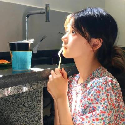 噗哔啵～来自未来～